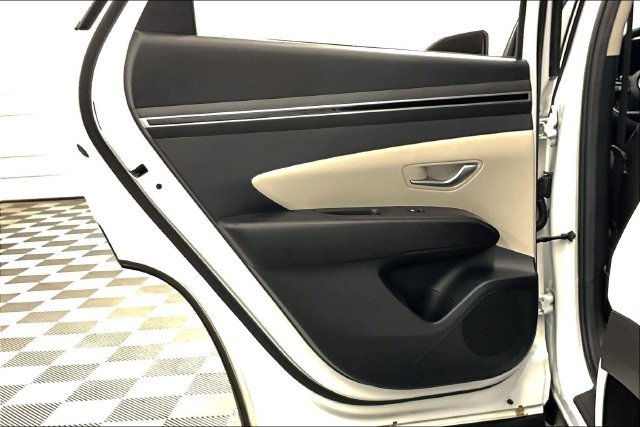 Used 2023 Serenity White Pearl Hyundai SEL image 22