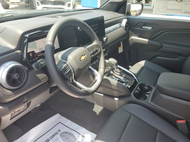 2025 Chevrolet Colorado LT - Photo 22