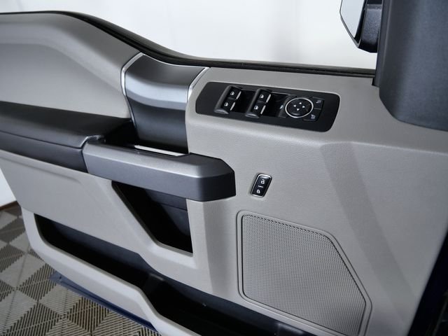Used 2017 Blue Ford XLT image 30