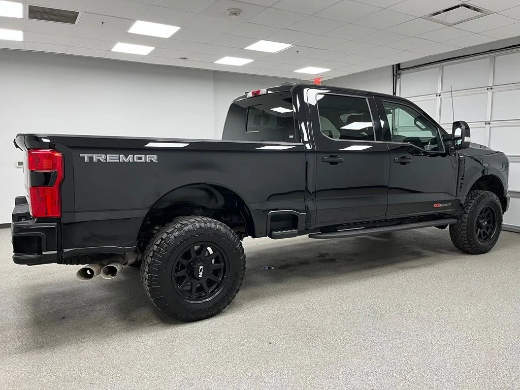 Used 2024 Black Ford Lariat image 10