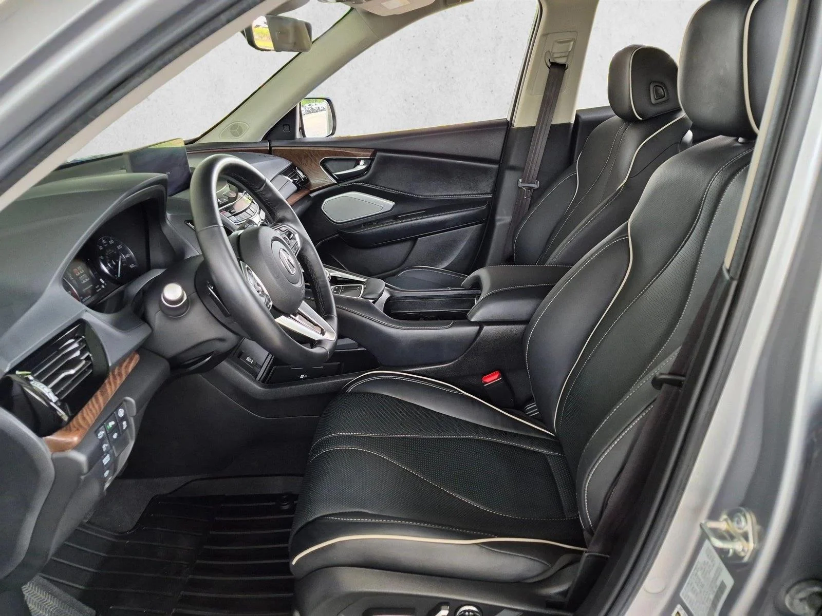 Used 2024 Lunar Silver Metallic Acura w/Advance Package image 15