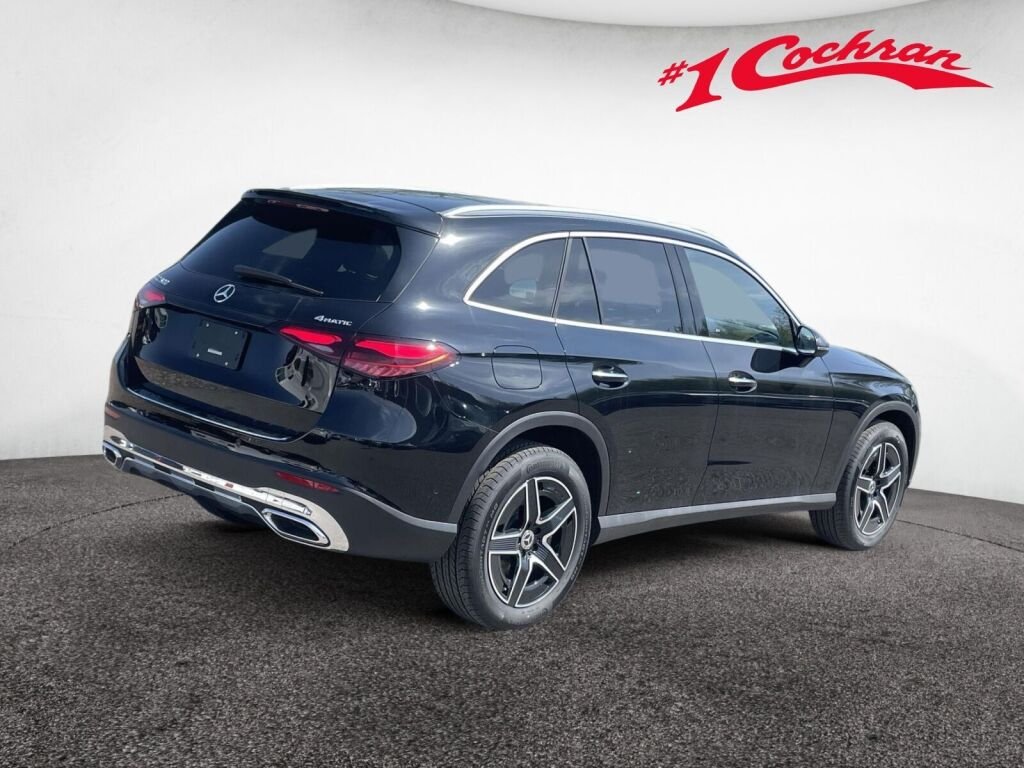 New 2026 2040/Black Mercedes-Benz GLC 300 image 7