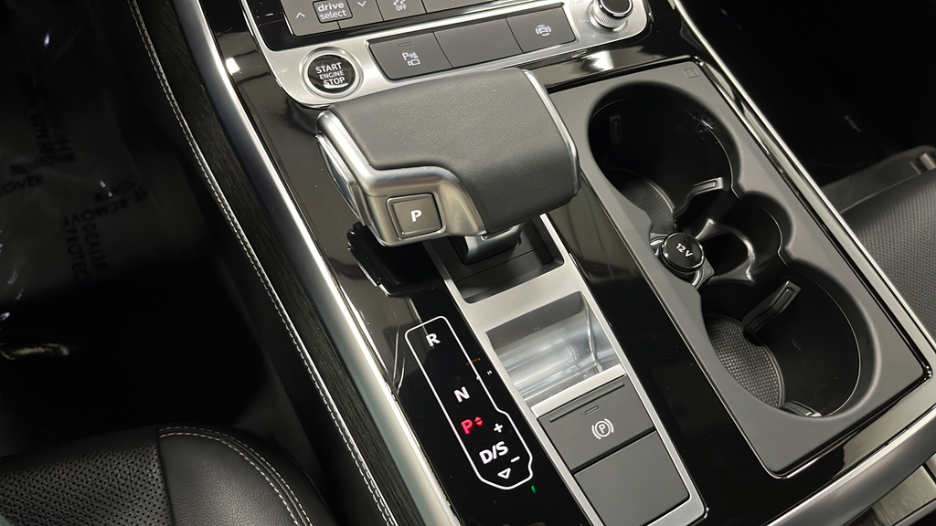 Used 2025 Glacier White Audi 55 Premium Plus image 19