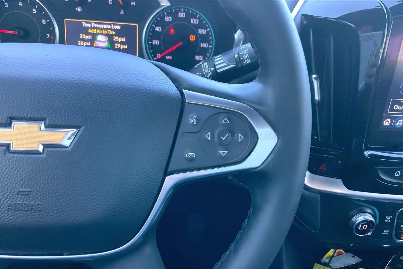 Used 2023 Iridescent Pearl Tricoat Chevrolet LT Leather image 21