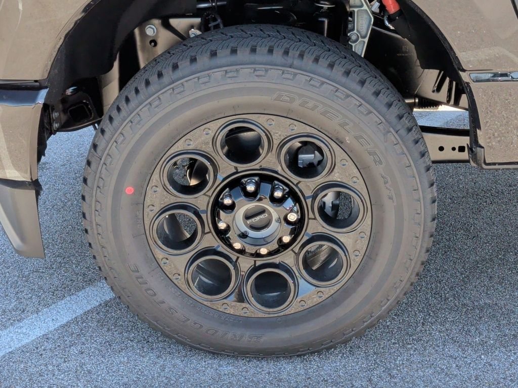 New 2026 Agate Black Metallic Ford F-250® Lariat® image 51