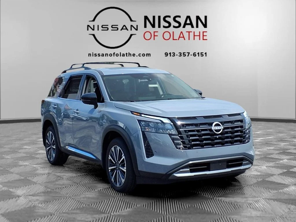 New 2026 Boulder Gray Pearl Nissan Platinum image 31