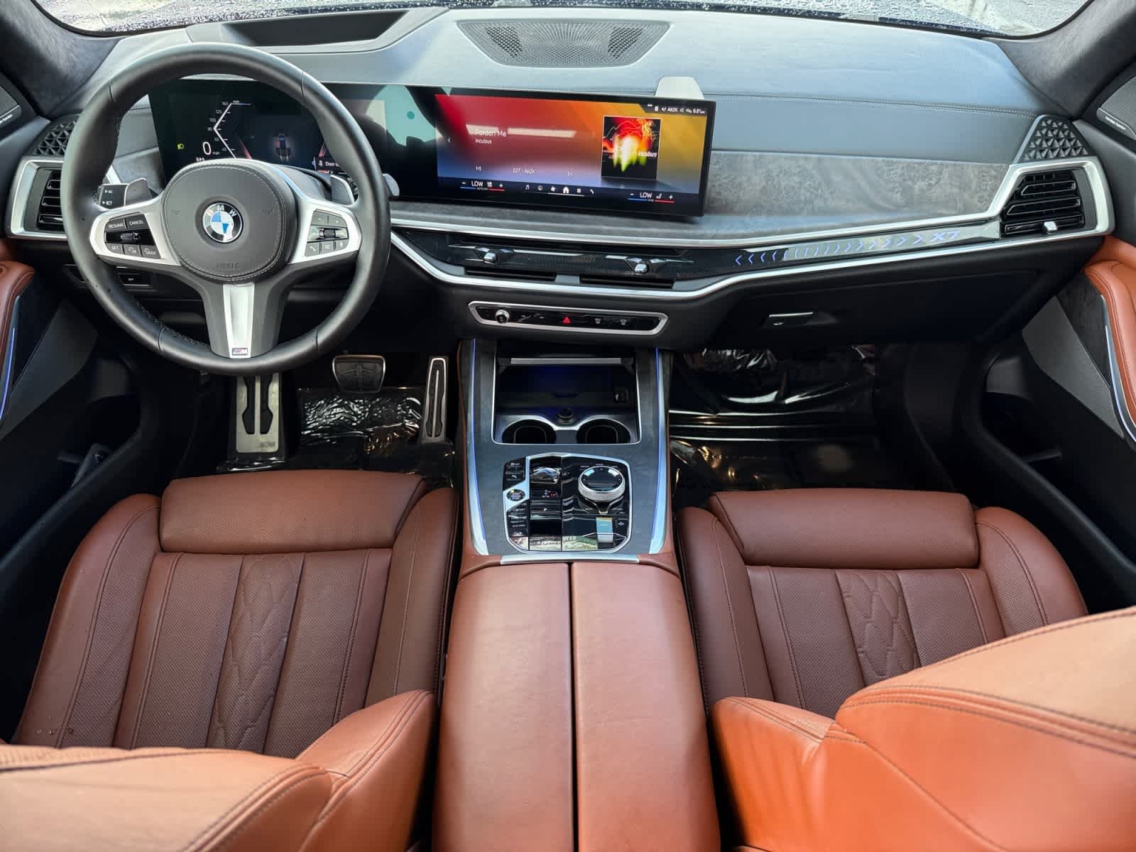 Used 2024 Black Sapphire Metallic BMW xDrive40i image 12