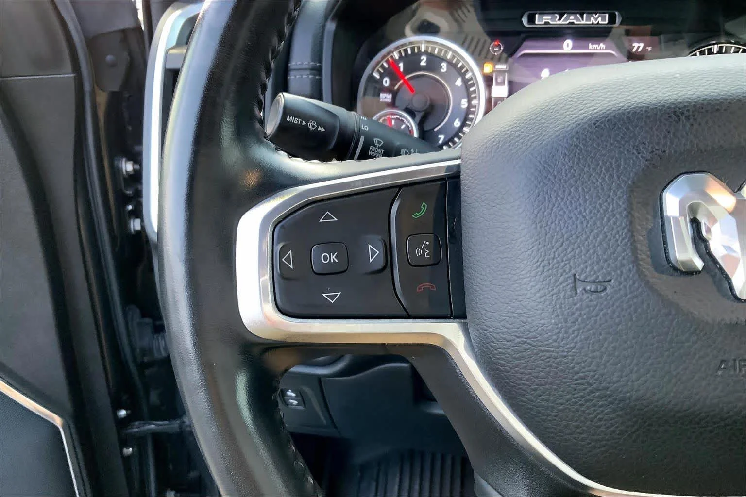 Used 2022 Granite Crystal Metallic Clearcoat Ram Laramie image 21