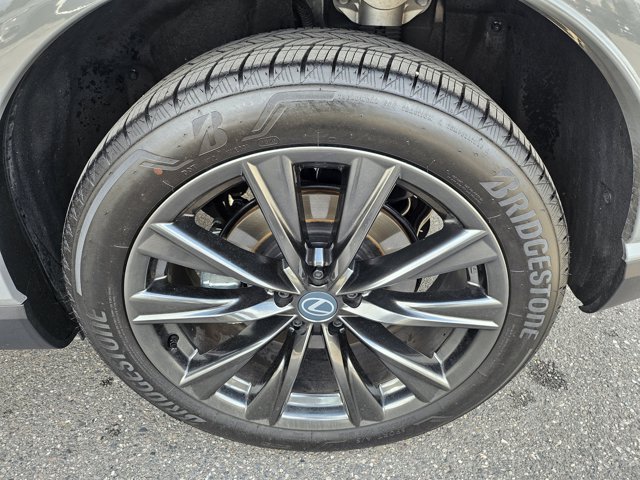 Certified Used 2026 INCOGNITO Lexus F SPORT DESIGN AWD image 38