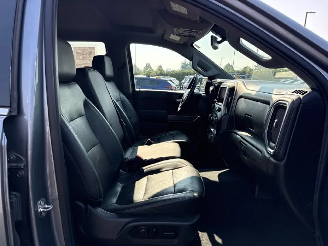 2019 Chevrolet Silverado 1500 LTZ - Photo 9