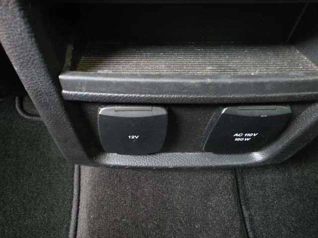 Used 2019 Gray Ford SEL image 34