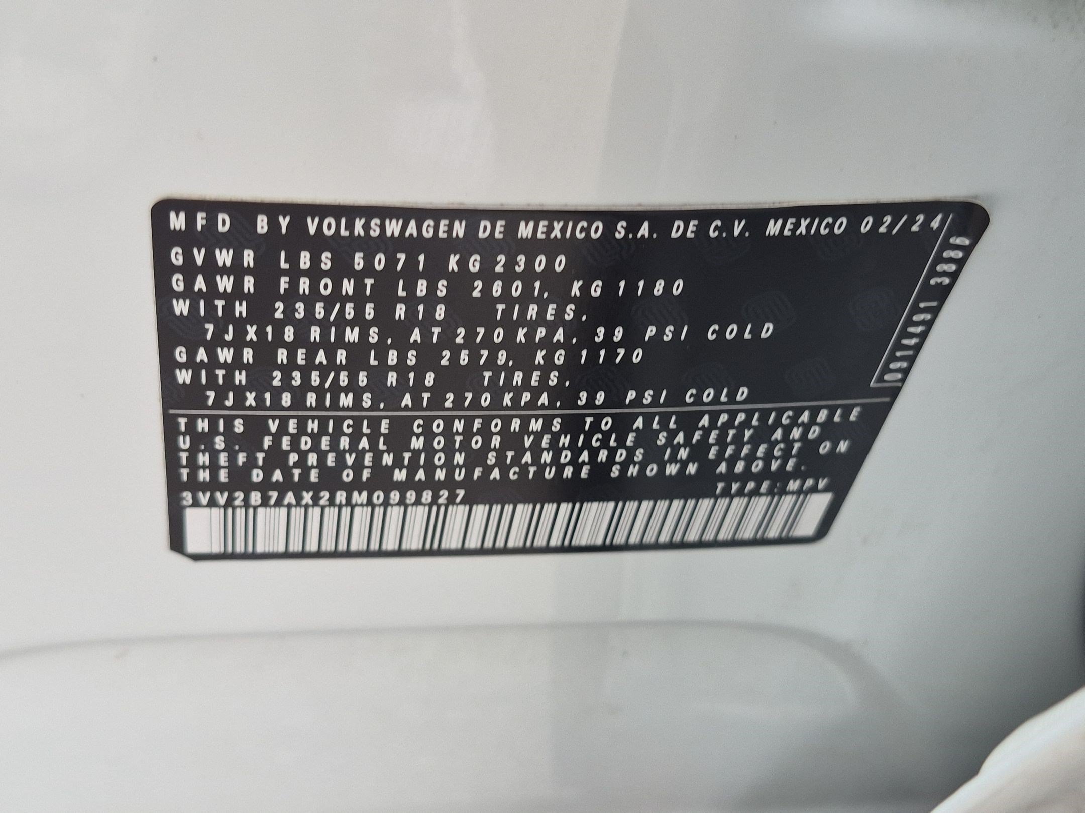 Certified Used 2024 Pure White Volkswagen SE image 34