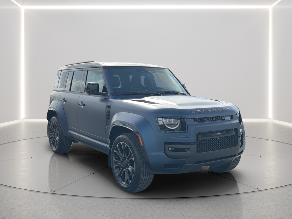 New 2026 Sargasso Blue Land Rover OCTA image 10