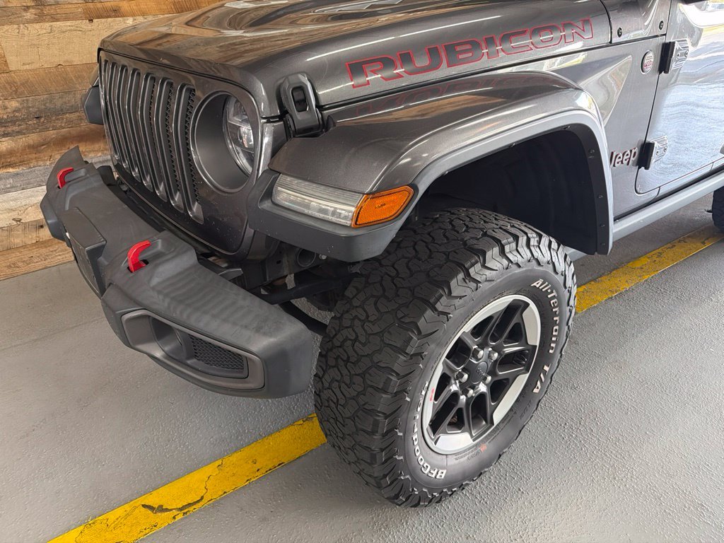Used 2018 Crystal Metallic Jeep Rubicon image 3