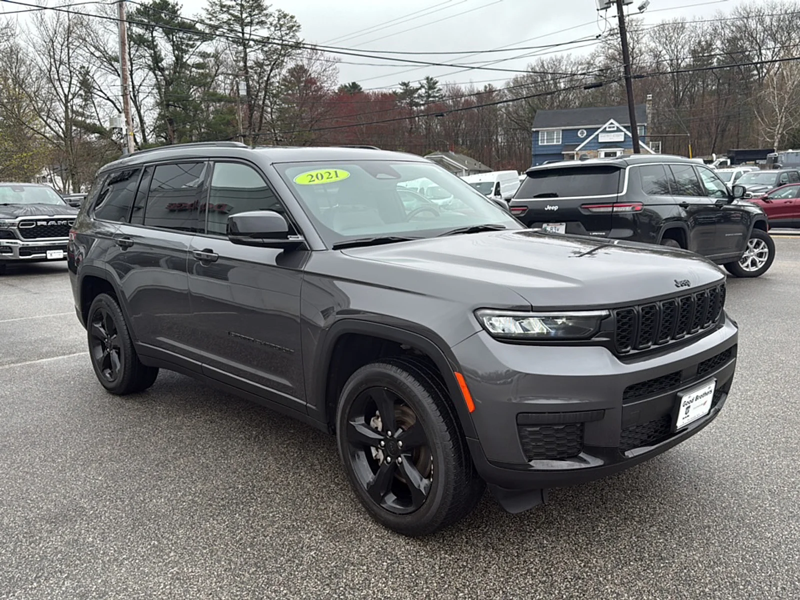 Certified Used 2021 Baltic Gray Metallic Clearcoat Jeep Altitude 4x4 image 3