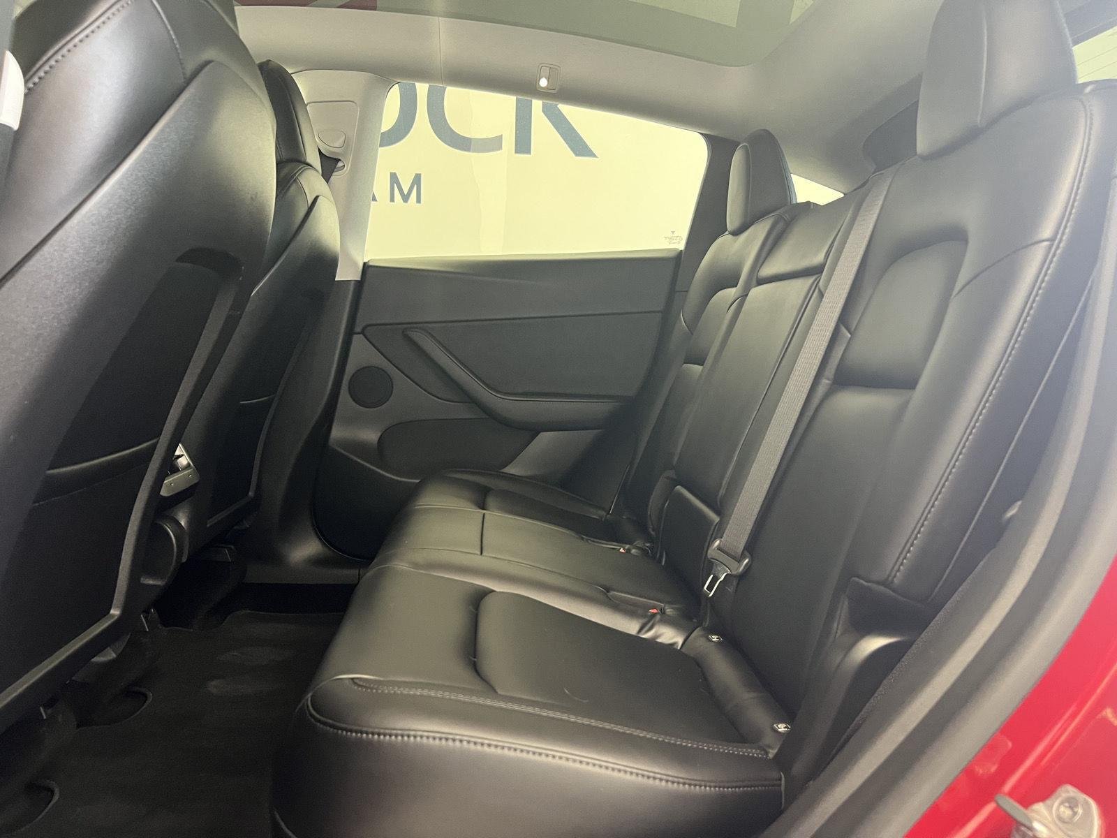 2020 Tesla Model Y Long Range - Photo 23