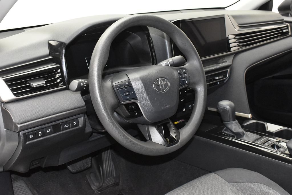 Used 2025 White Toyota LE image 14