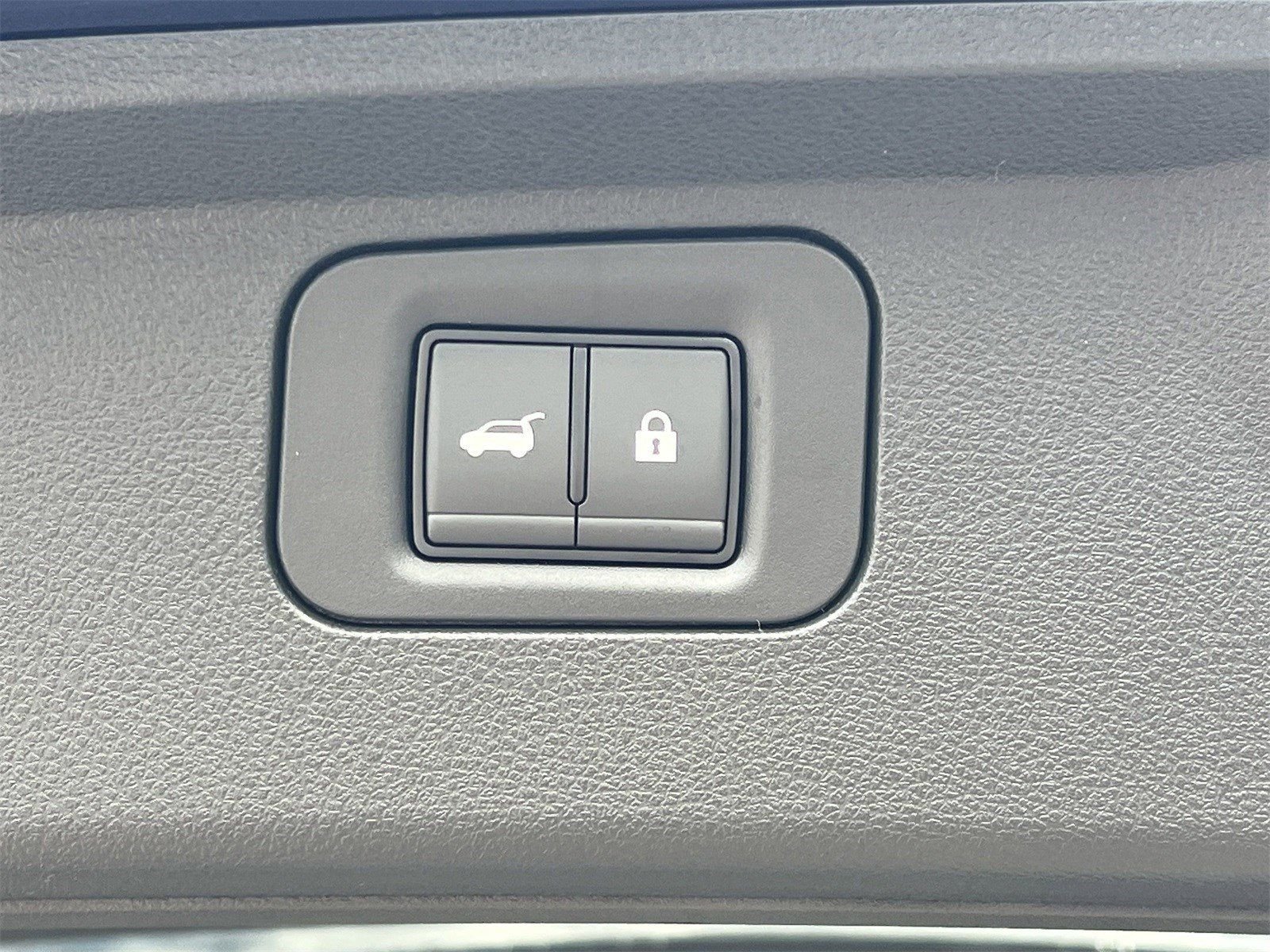 2025 Nissan Armada Platinum Reserve - Photo 27