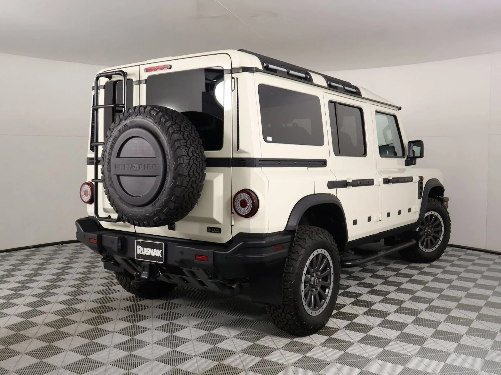 Certified Used 2025 Scottish White INEOS Fieldmaster Edition image 6