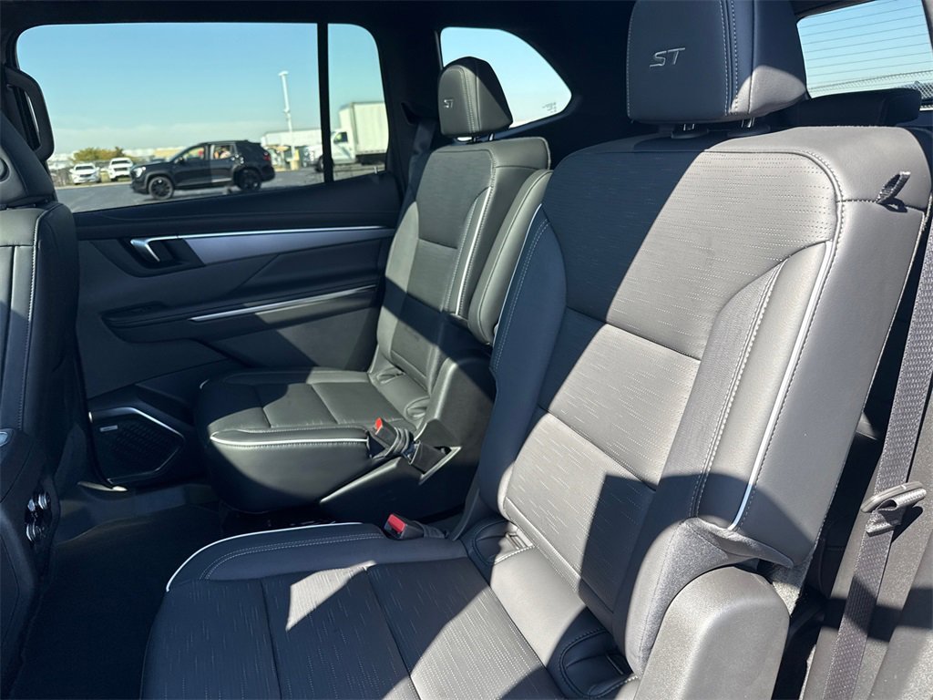 2026 BUICK ENCLAVE - Image 32