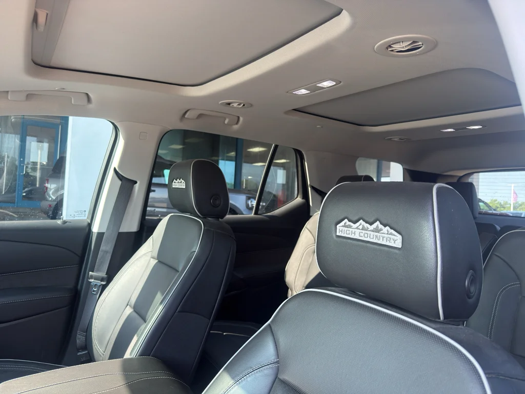 Used 2020 Satin Steel Metallic Chevrolet High Country image 3