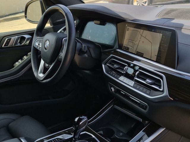 Used 2023 Black Sapphire Metallic BMW xDrive40i image 13