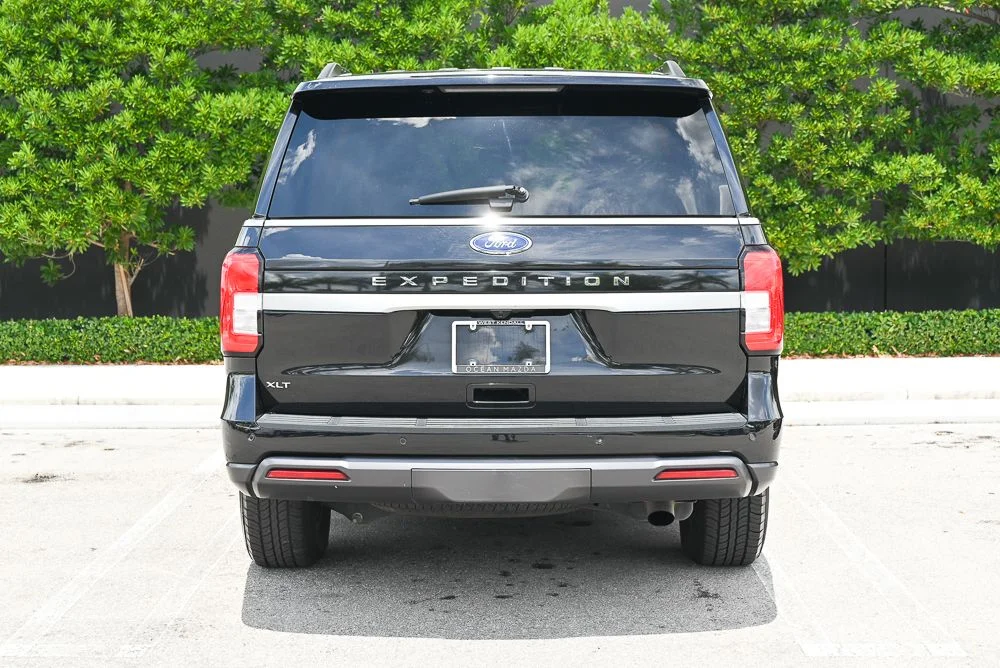 Used 2024 Black Ford XLT image 3