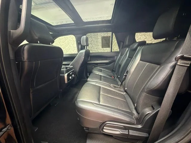 Used 2019 Agate Black Metallic Ford XLT image 17