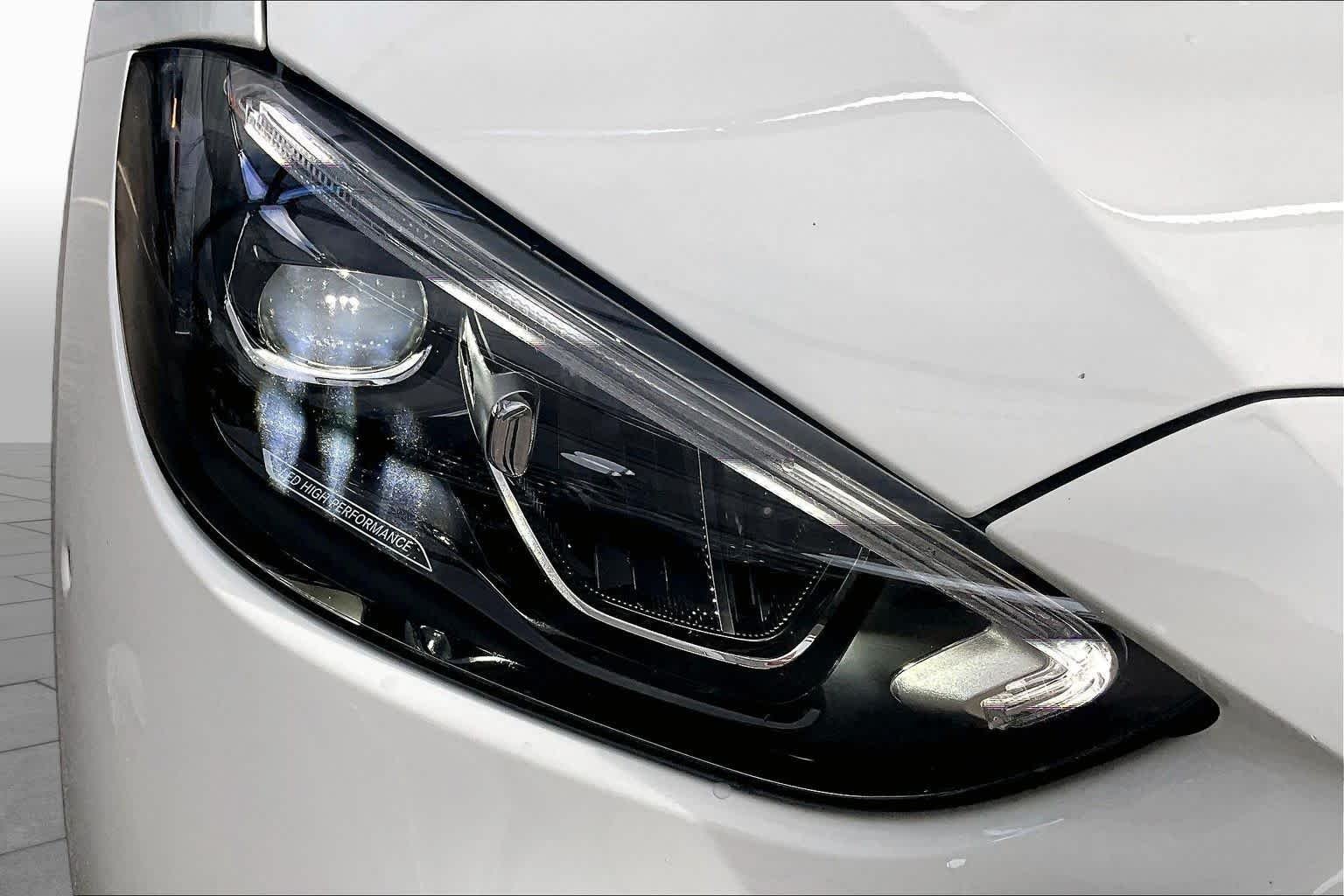 Used 2026 Polar White Mercedes-Benz C 300 image 28