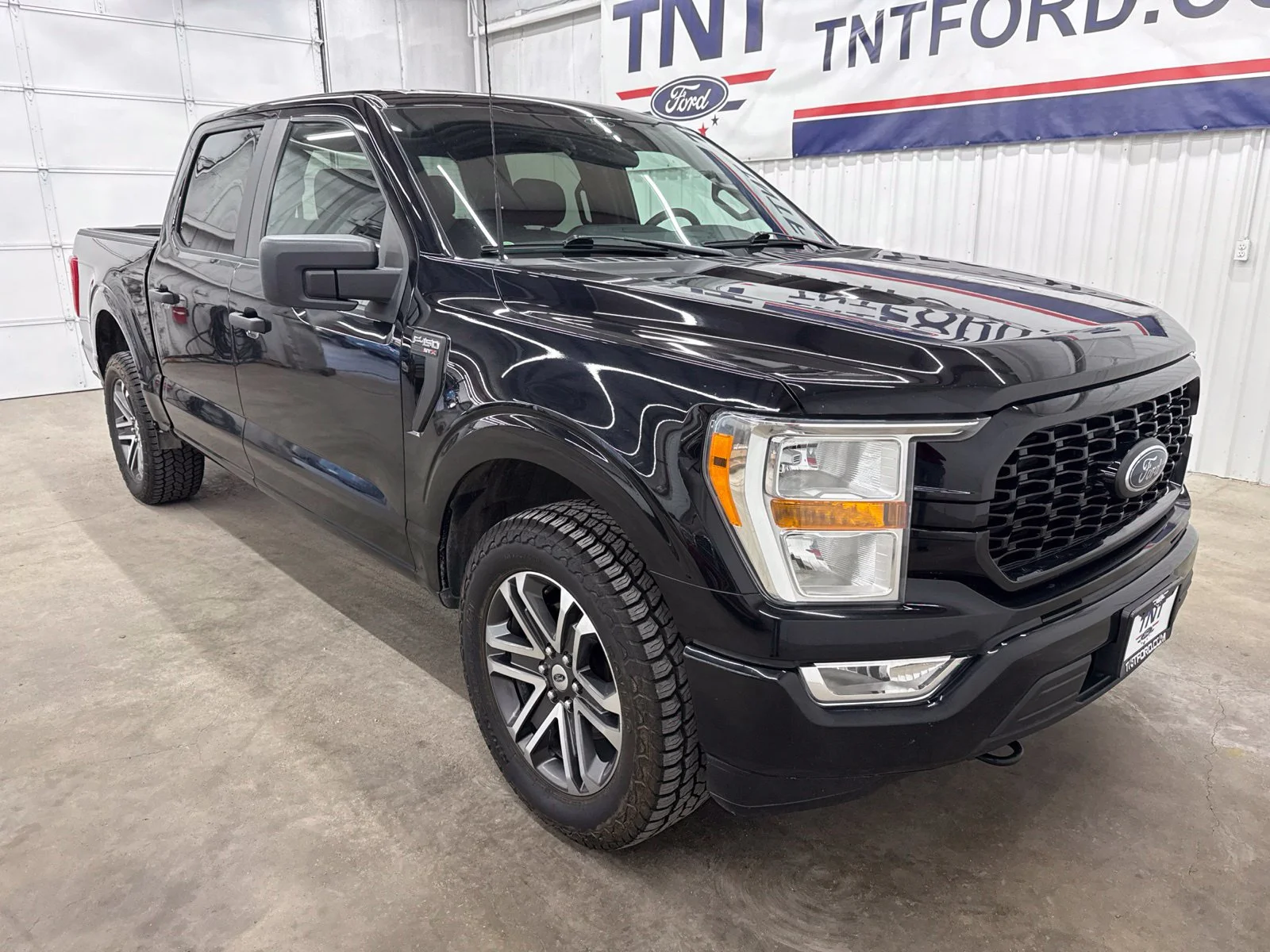 Used 2021 Ford F-150 XL with VIN 1FTEW1EP5MFB94060 for sale in Red Oak, IA
