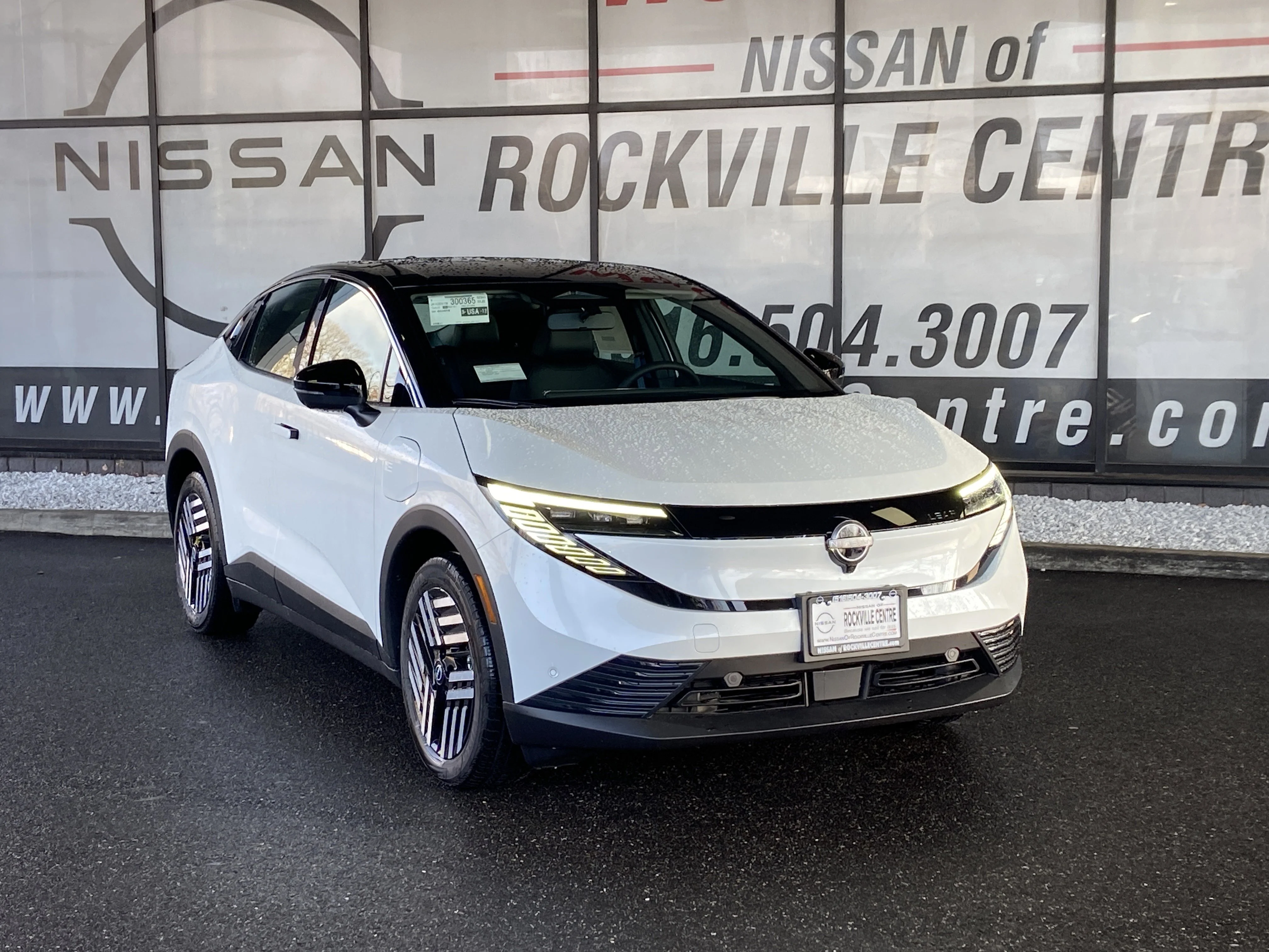 2026 Nissan Leaf SV+'s photo