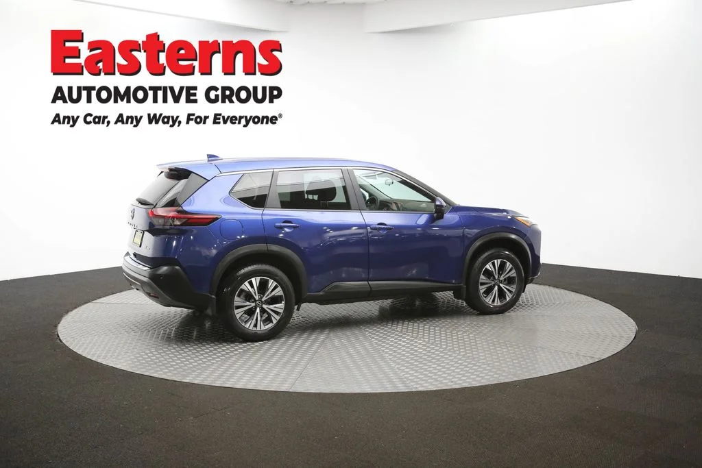 Used 2022 Blue Nissan SV image 41