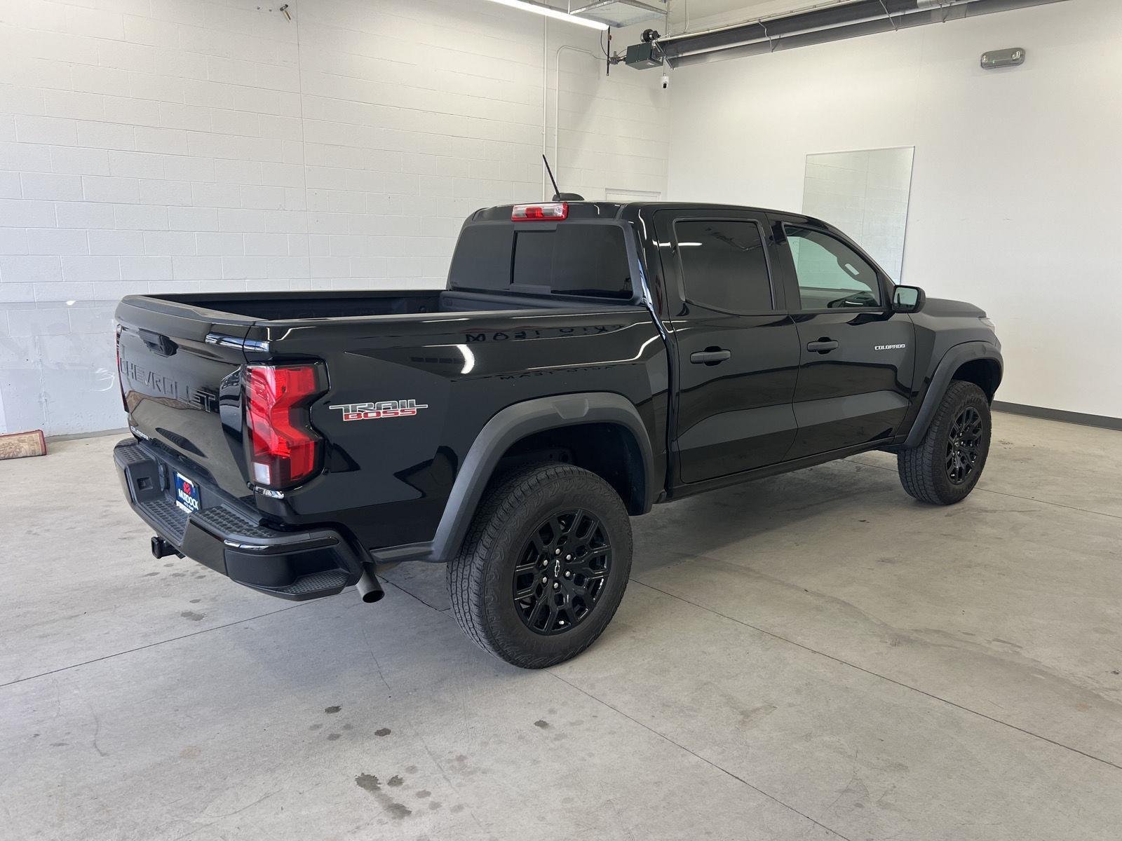 Used 2023 Black Chevrolet 4WD Trail Boss image 3