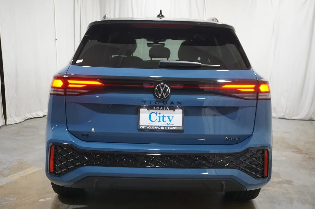 New 2026  Volkswagen 2.0T SE R-Line Black image 6