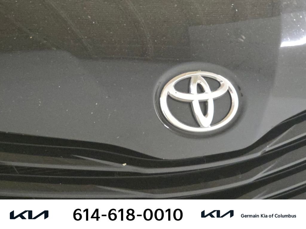 Used 2015 Black Toyota LE image 13