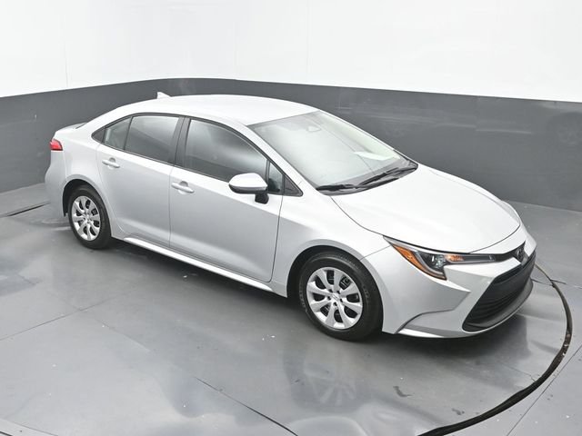Used 2026 Classic Silver Metallic Toyota LE image 27