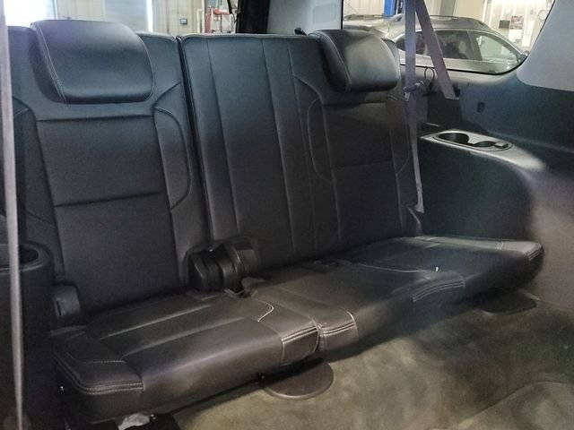 Used 2015 White Diamond Clearcoat GMC Denali image 24