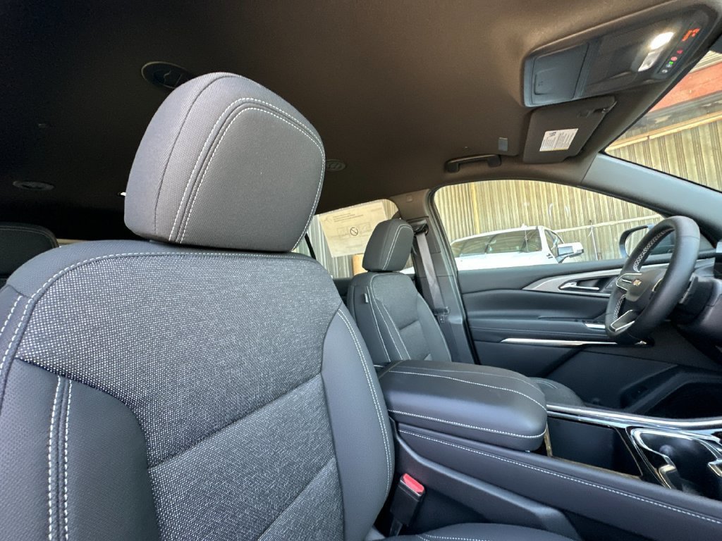 2027 Chevrolet Traverse LT - Photo 18