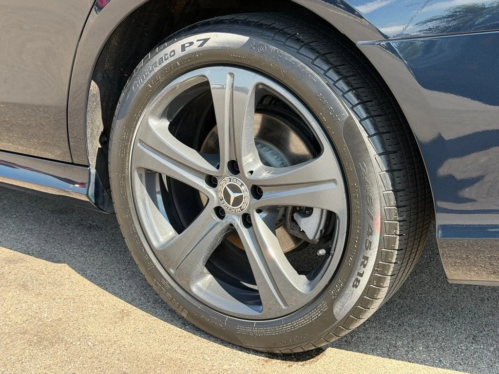 Used 2018 Blue Mercedes-Benz E 300 image 27