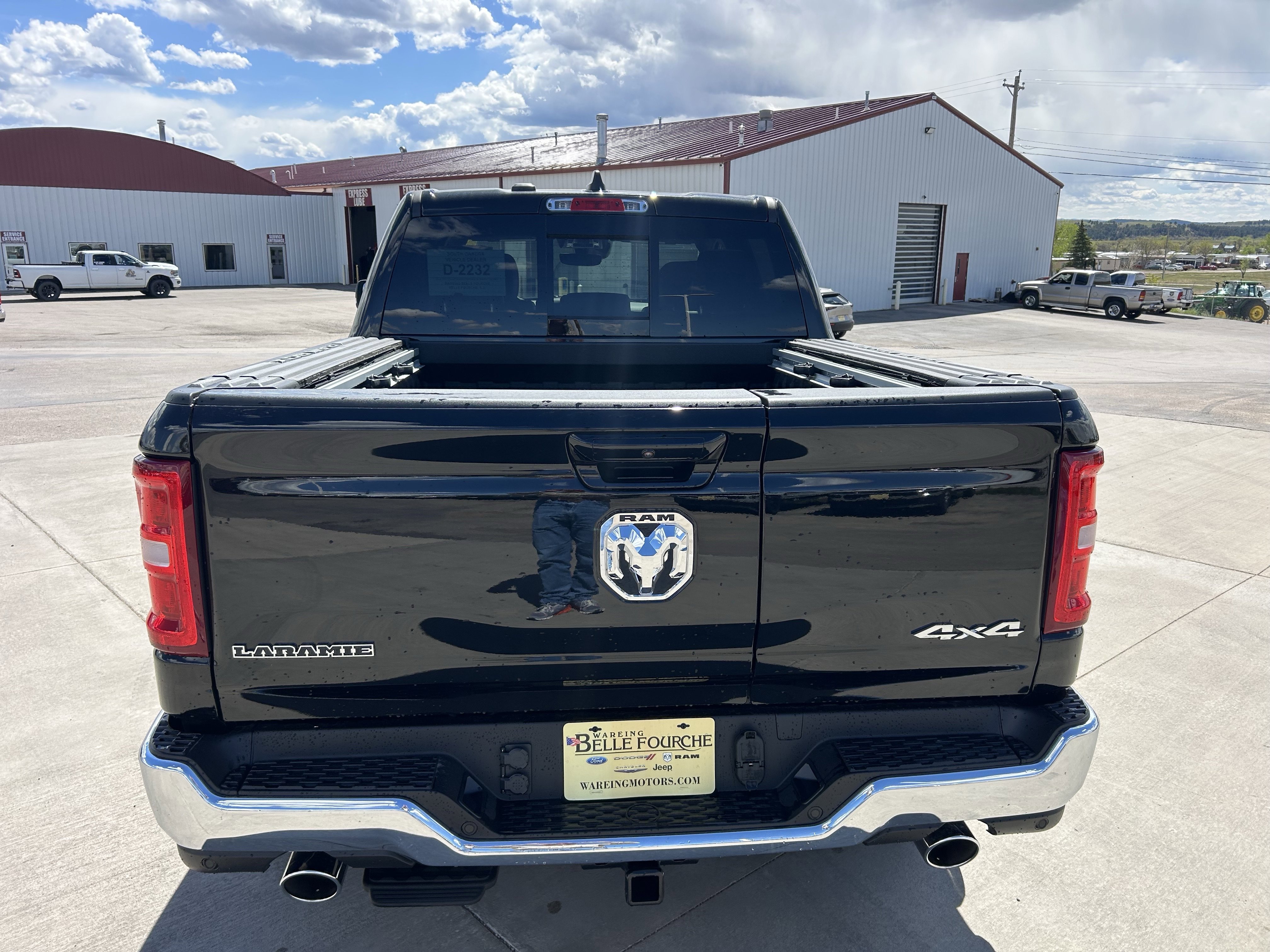 New 2026 Diamond Black Crystal Pearlcoat Ram Laramie image 5