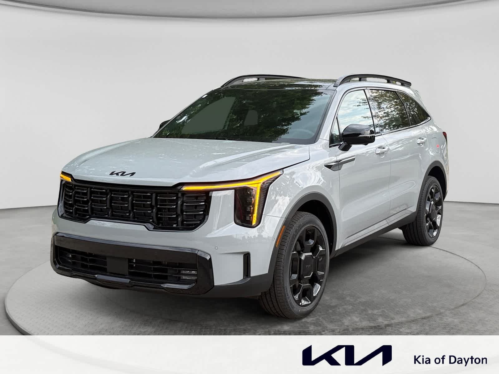 New 2026 Wolf Gray Kia X-Line SX Prestige image 1