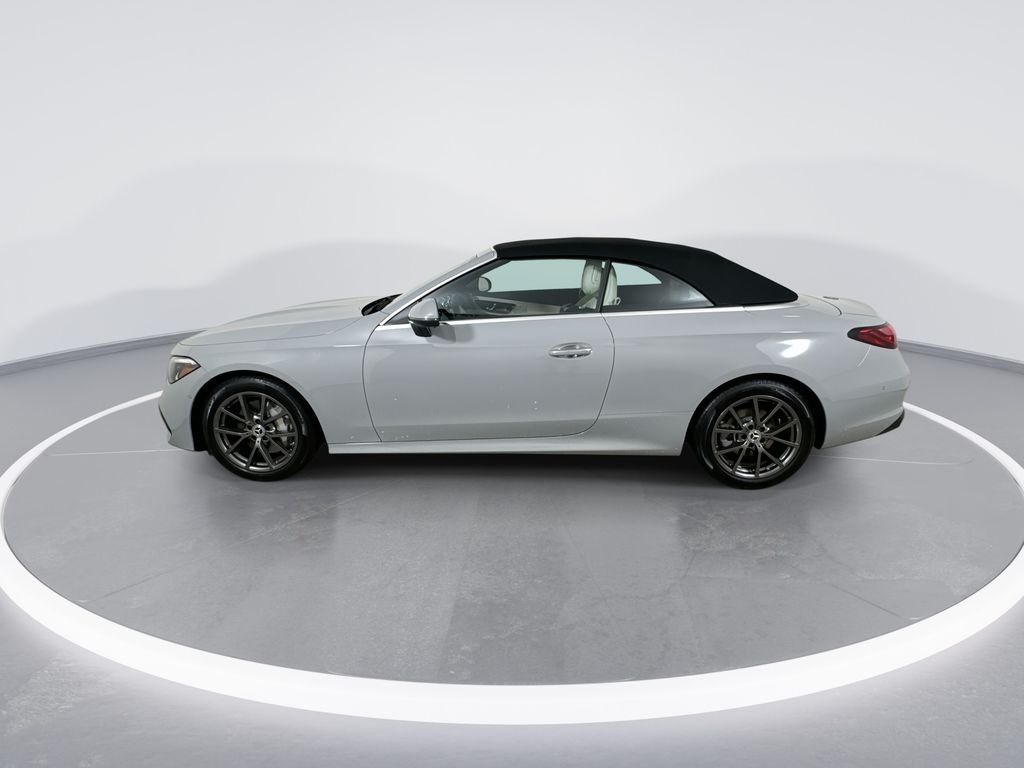 Used 2026  Mercedes-Benz CLE 300 4MATIC® image 5