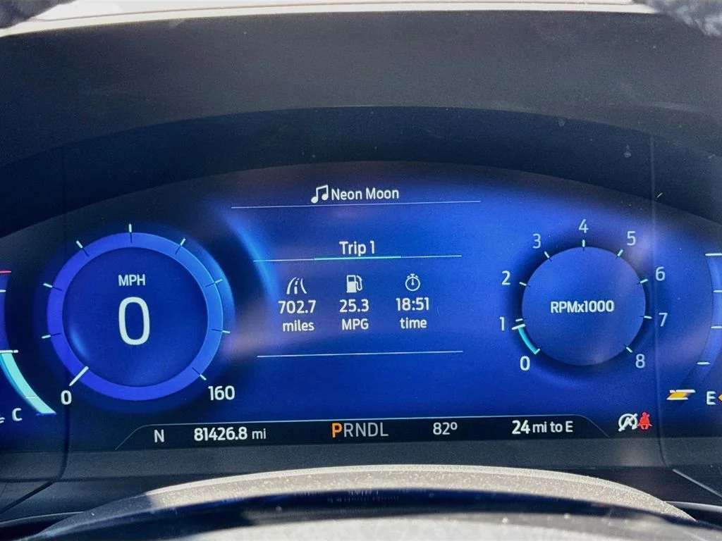 Used 2021 White Ford SEL image 16