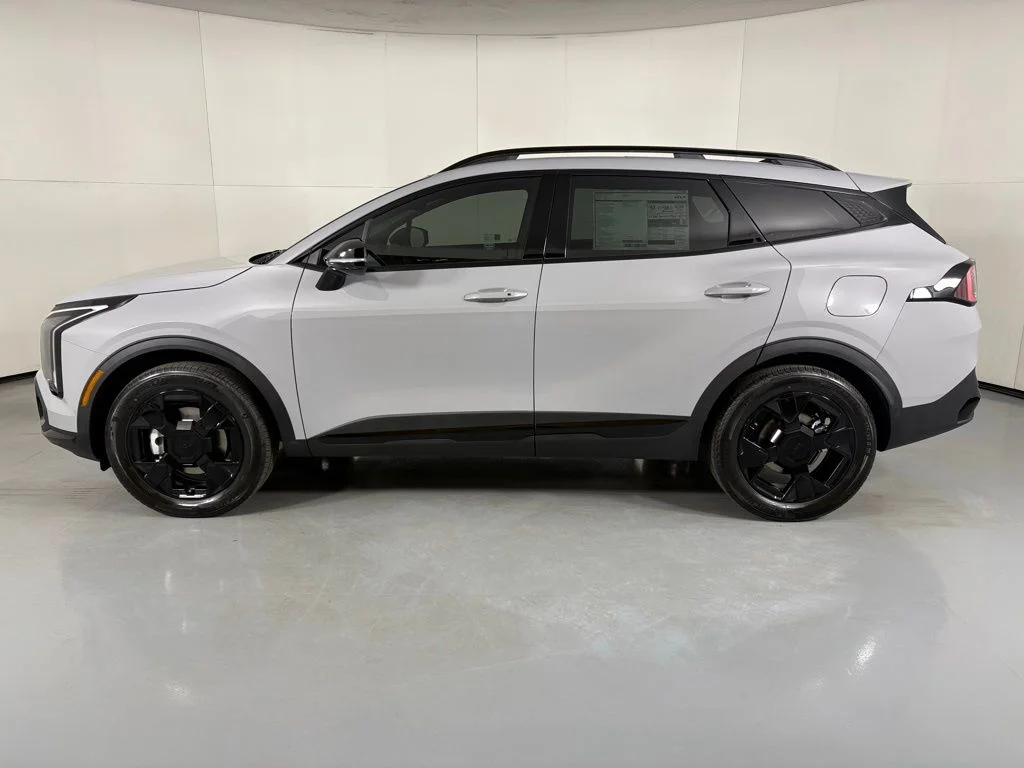 New 2026 Wolf Gray Kia X-Line image 5