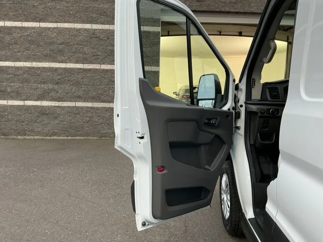 New 2026 Oxford White Ford Base image 13