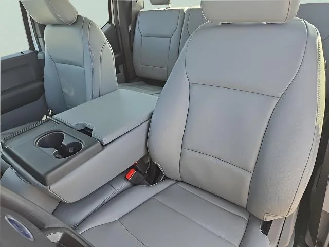 New 2026 Oxford White Ford F-350® XL image 41