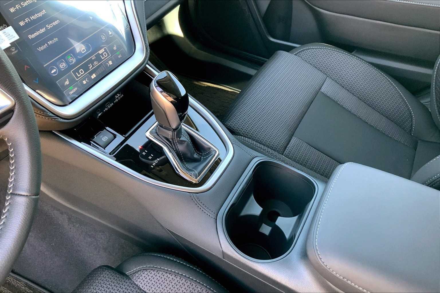 2025 Subaru Outback Premium - Photo 7