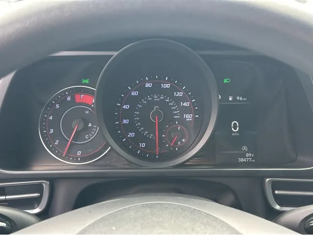 2021 Hyundai Elantra SE - Photo 20
