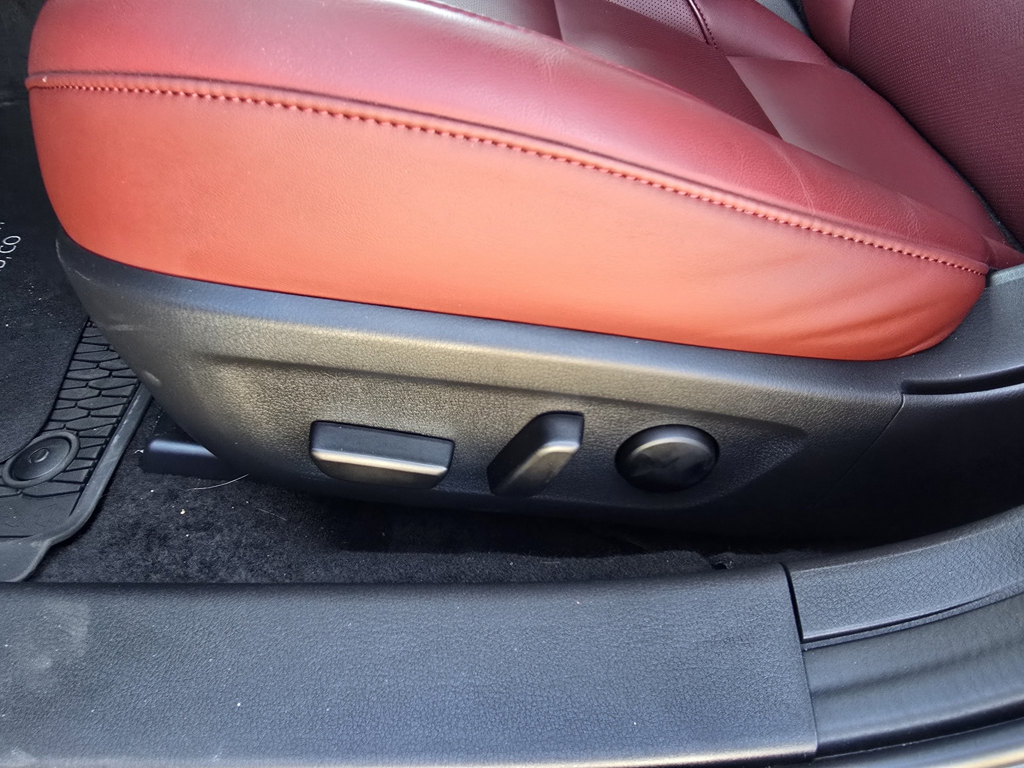 Used 2026 Polymetal Gray Metallic Mazda 2.5 S Carbon Edition image 15