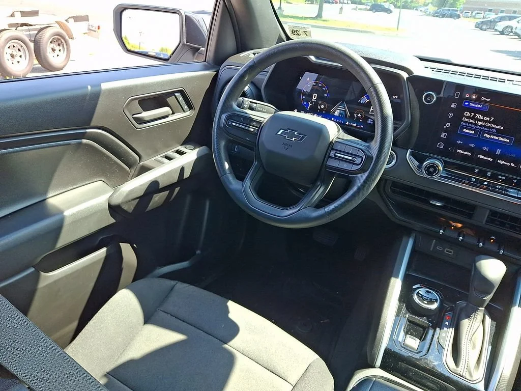 Used 2024 Summit White Chevrolet Trail Boss image 15